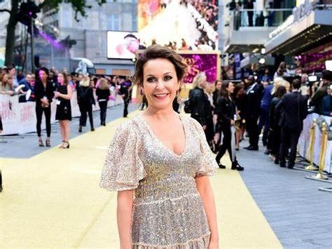 Julia Sawalha: A Tour de Force of British Television ...